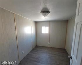 2884 Green Tree Avenue Property Photo 11