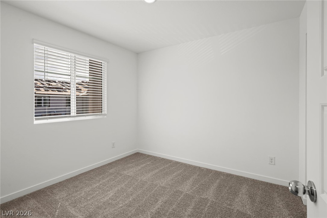 178 Stardust Grove Avenue Property Photo 6