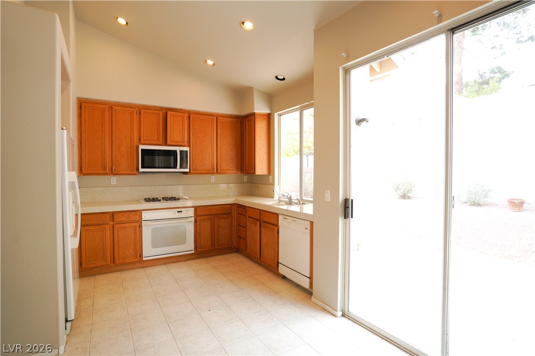 2236 Le Conte Avenue 0 Property Photo 16