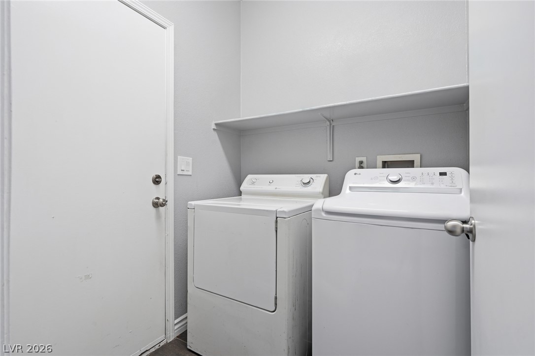 5575 Cresent Valley Street Property Photo 24