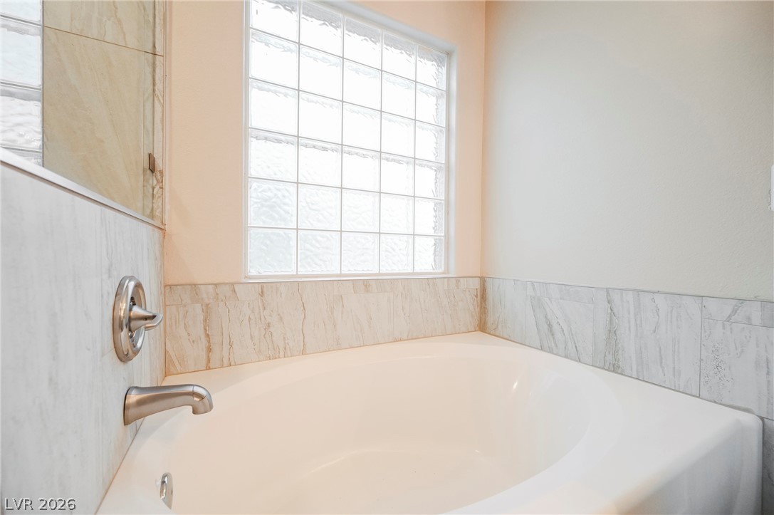 2343 Brockton Way Property Photo 41