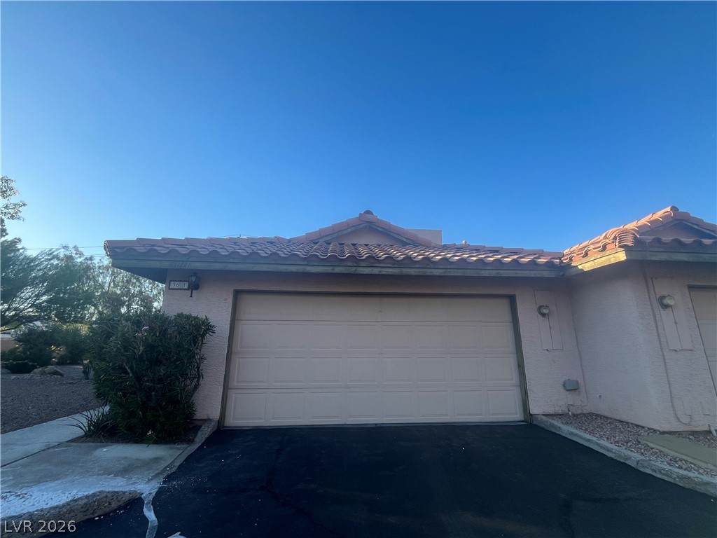 3611 Laguna Del Sol Drive Property Photo 3