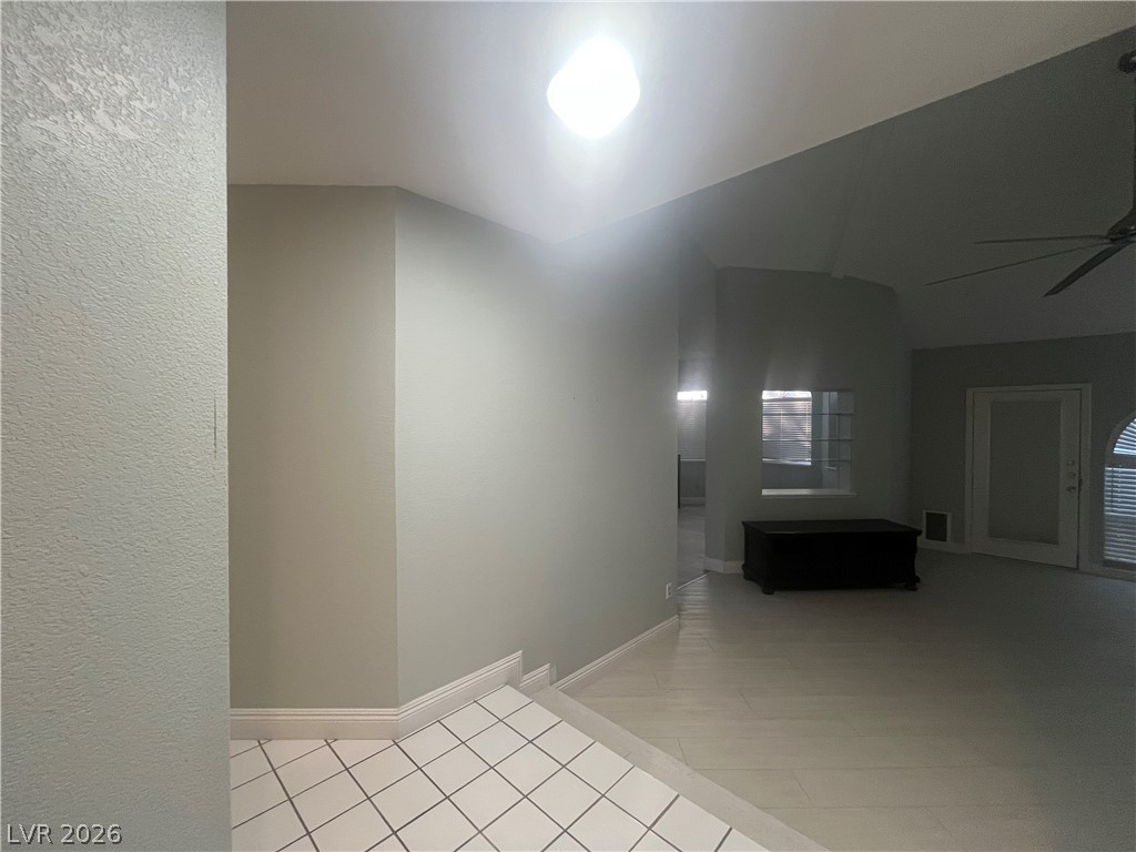 3611 Laguna Del Sol Drive Property Photo 8