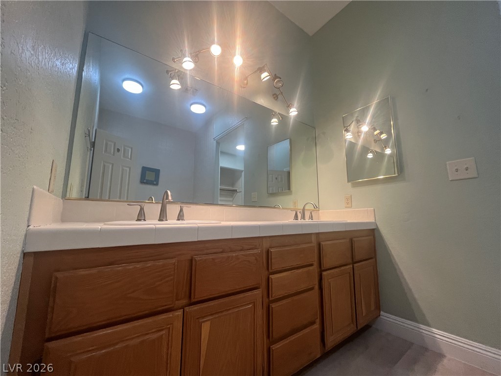 3611 Laguna Del Sol Drive Property Photo 18