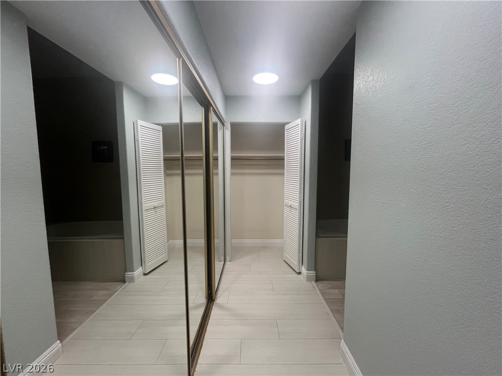 3611 Laguna Del Sol Drive Property Photo 20