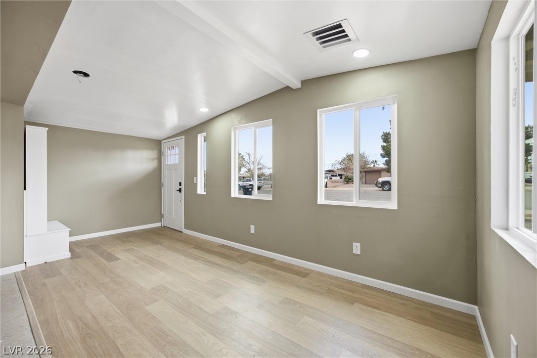 256 Hillcrest Drive Property Photo 2