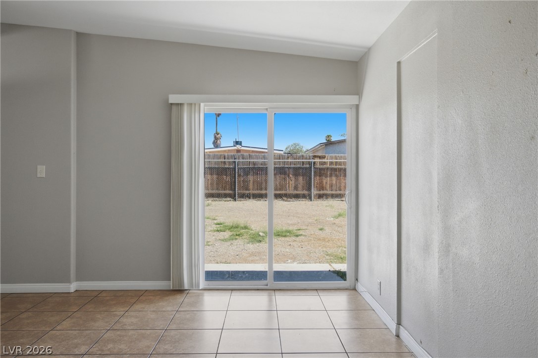 2836 Reynolds Avenue Property Photo 10