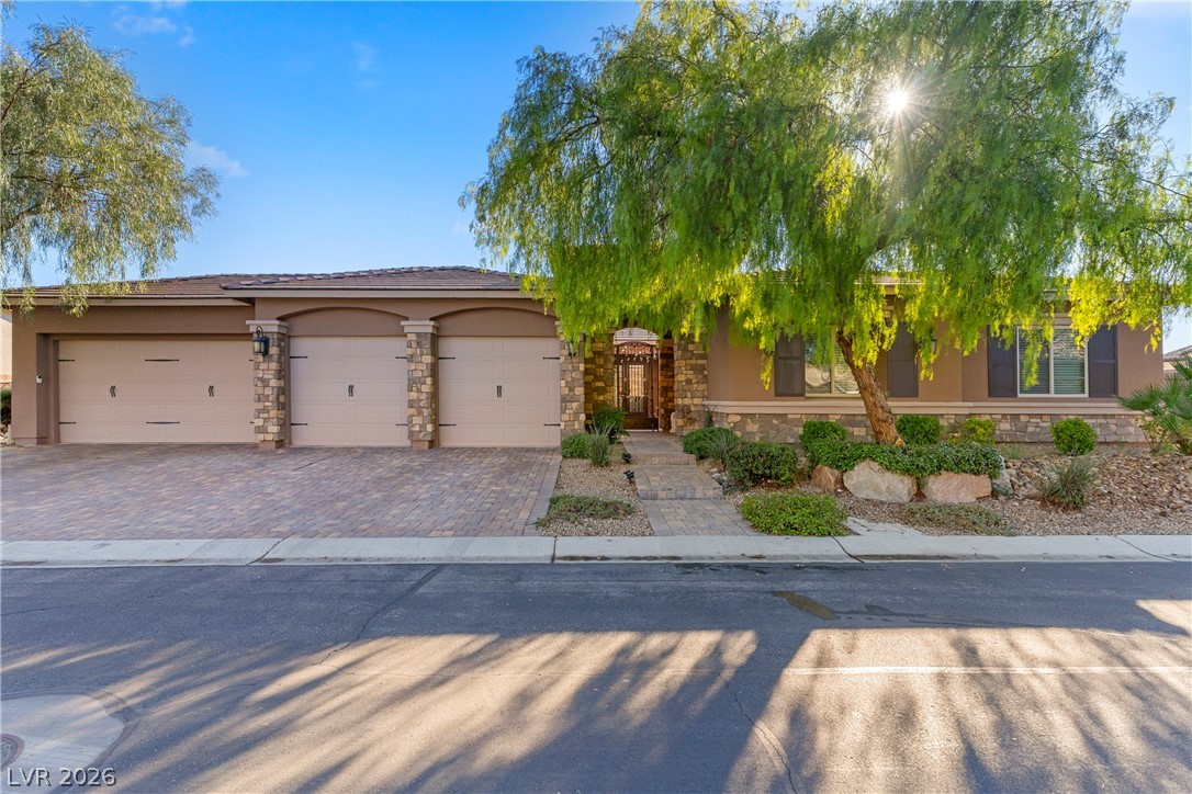 6589 Lyon Estates Avenue Property Photo 1