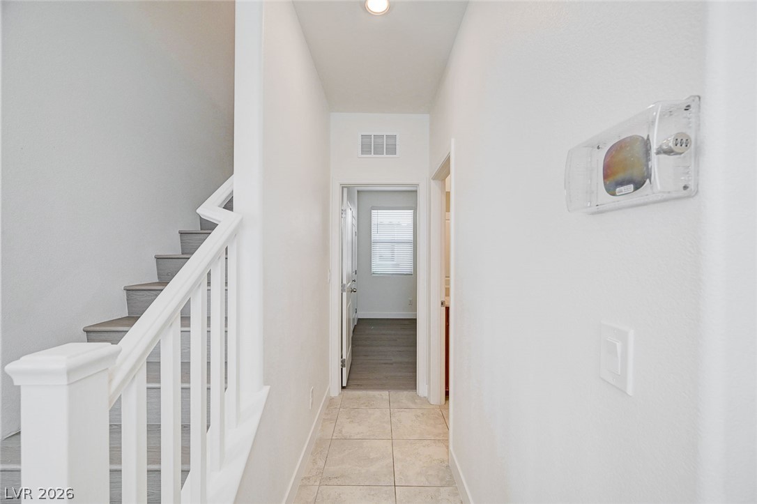 7018 Sylmar Avenue Property Photo 17