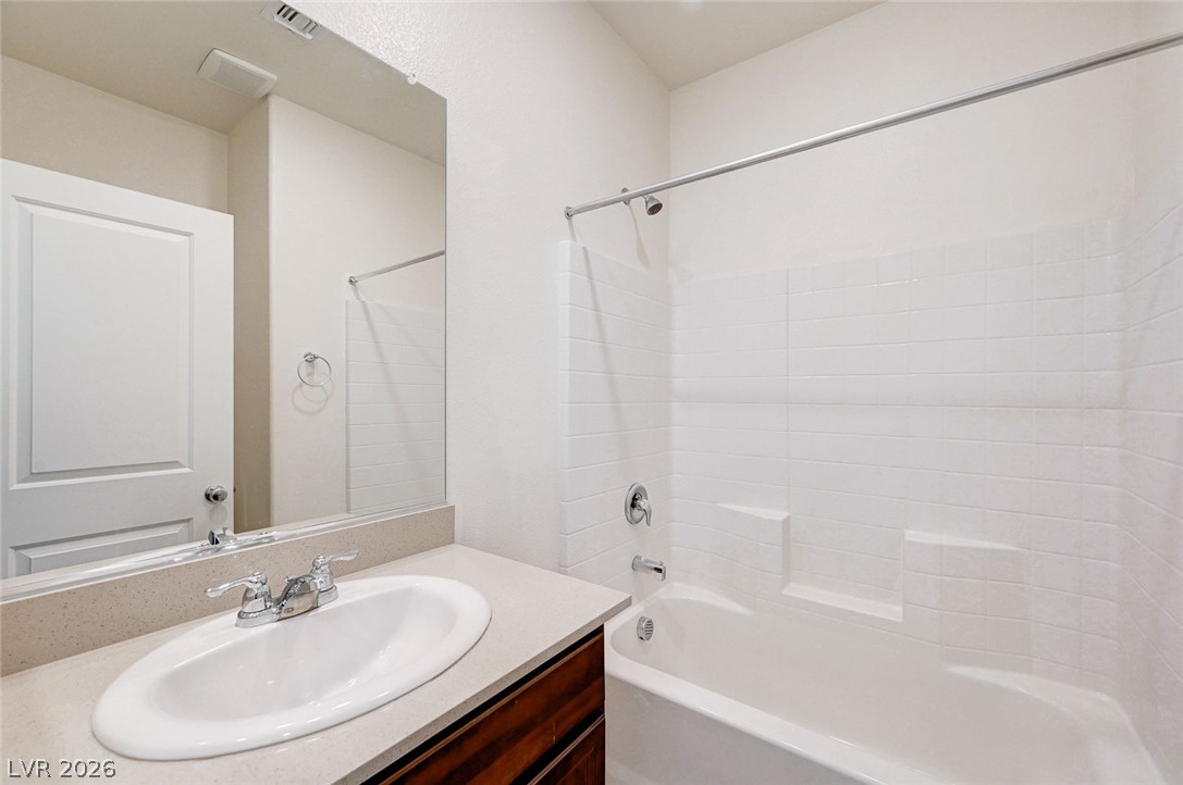 7018 Sylmar Avenue Property Photo 22