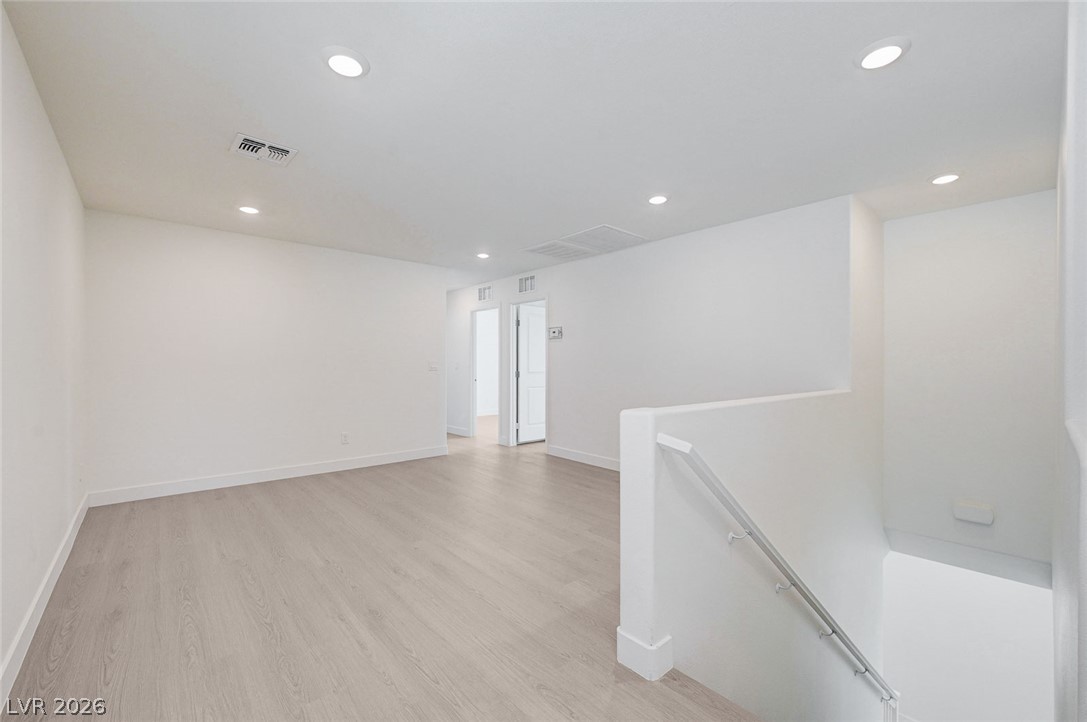 7018 Sylmar Avenue Property Photo 24