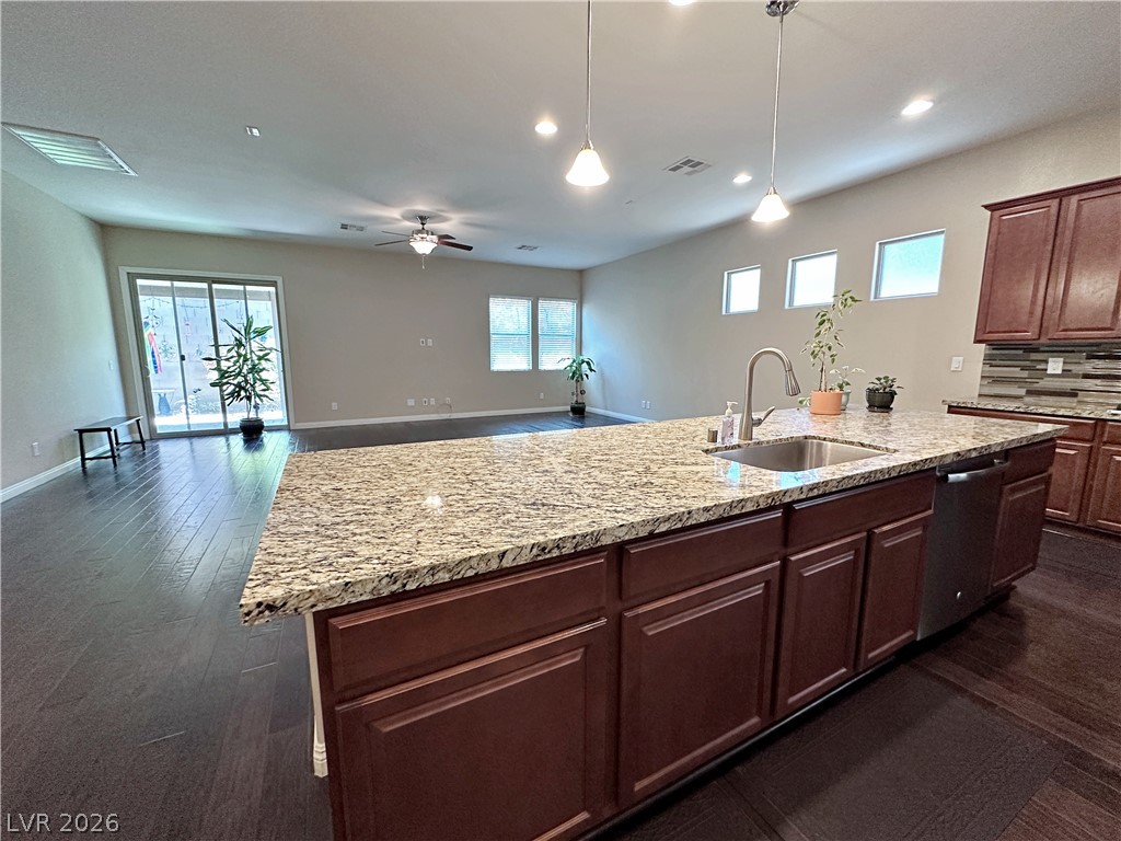 71 Newton Ridge Way Property Photo 18