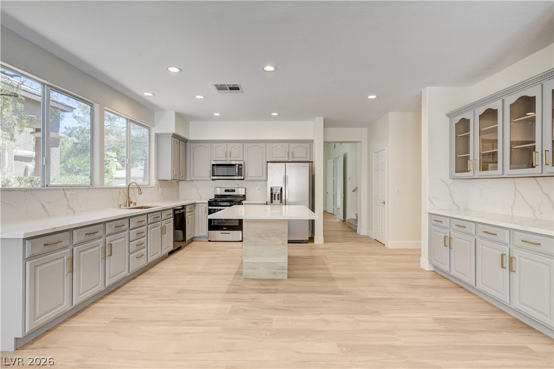8225 Romantic Sunset Street Property Photo 19