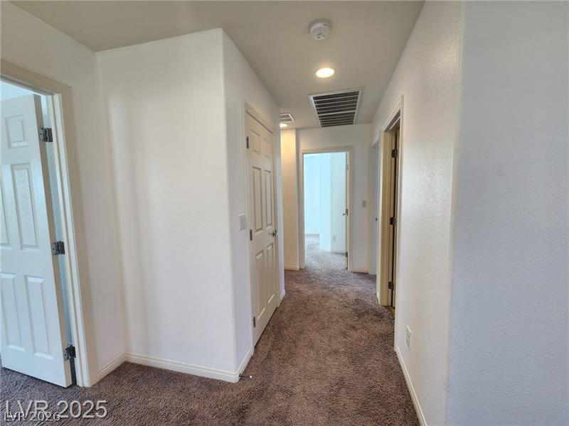 5812 Beluga Bay Street Property Photo 7
