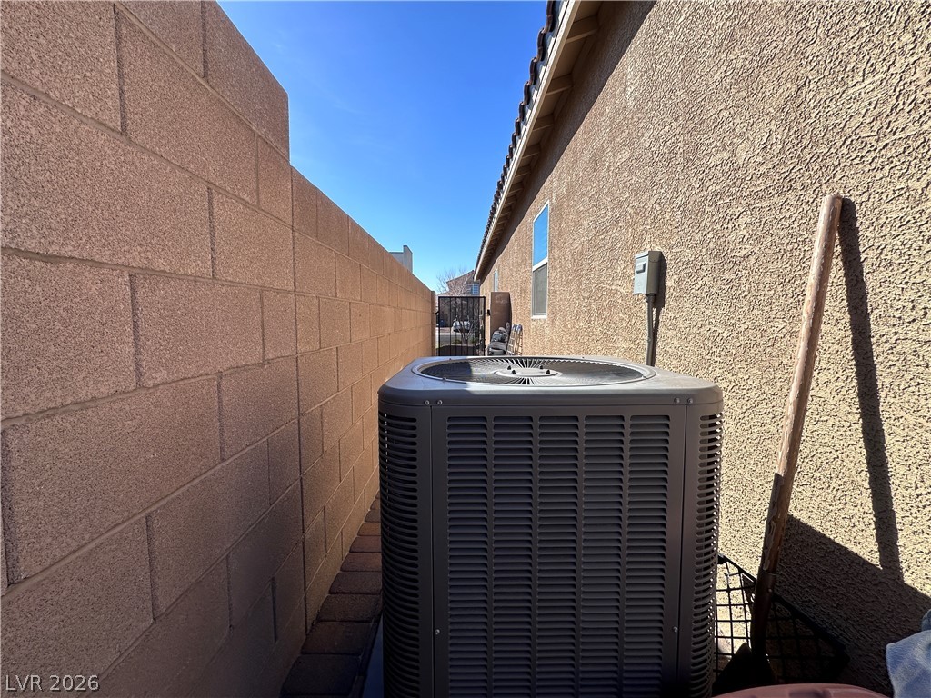 7622 West Diablo Drive Property Photo 23