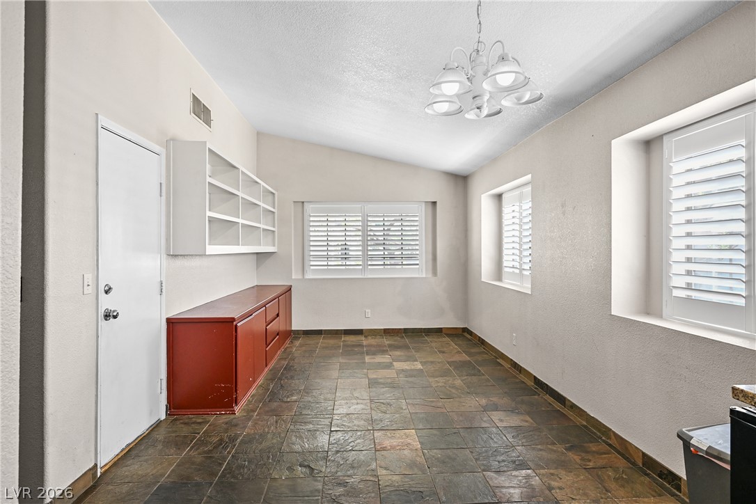 301 Lander Drive Property Photo 6
