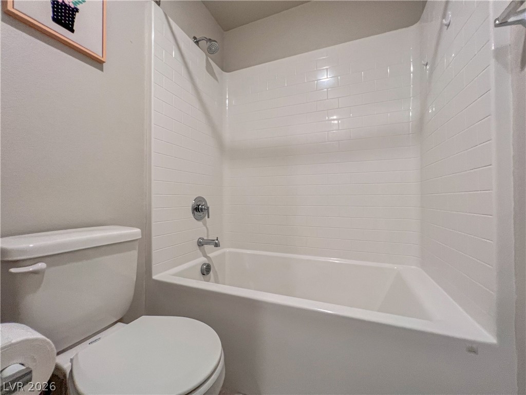 385 Canyon Mist Court Property Photo 26