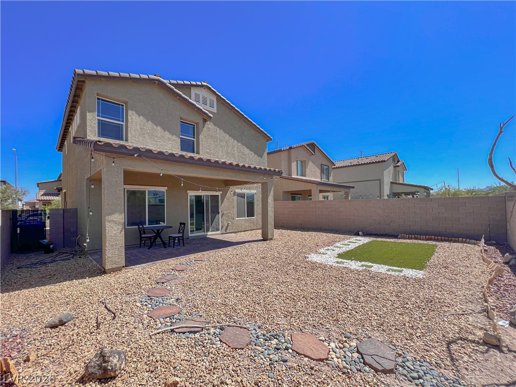 385 Canyon Mist Court Property Photo 29
