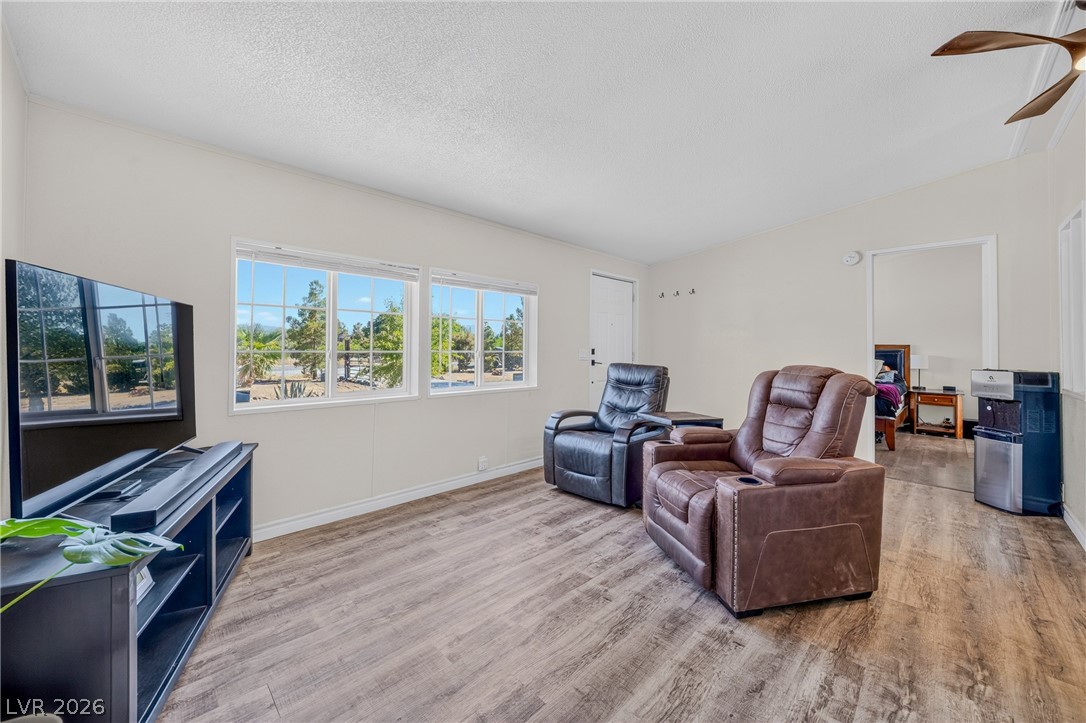 1310 Black Street Property Photo 10