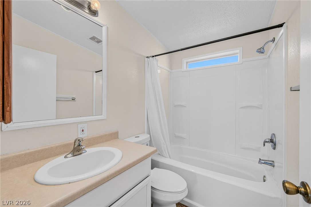 1310 Black Street Property Photo 23