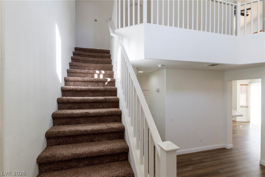 8152 Starling View Court Property Photo 17