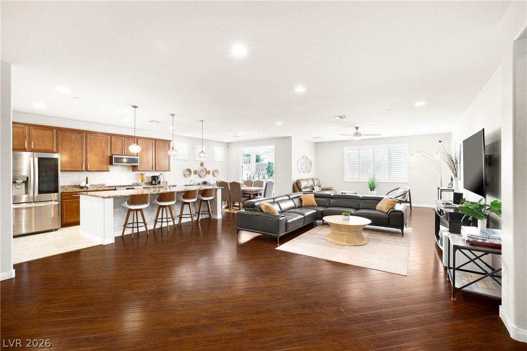 3745 Via Corso Avenue Property Photo 2