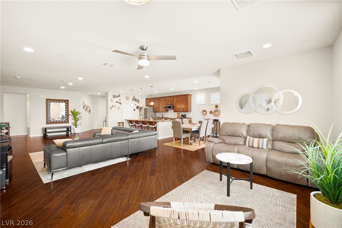 3745 Via Corso Avenue Property Photo 8