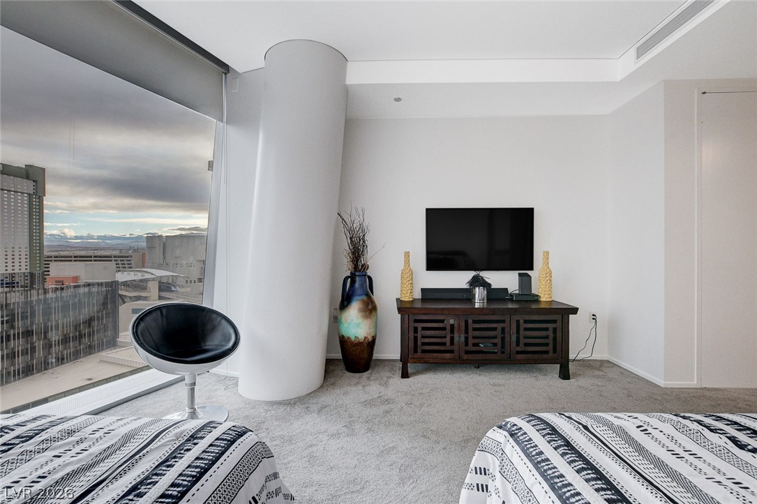 3722 Las Vegas Boulevard 811 Property Photo 15