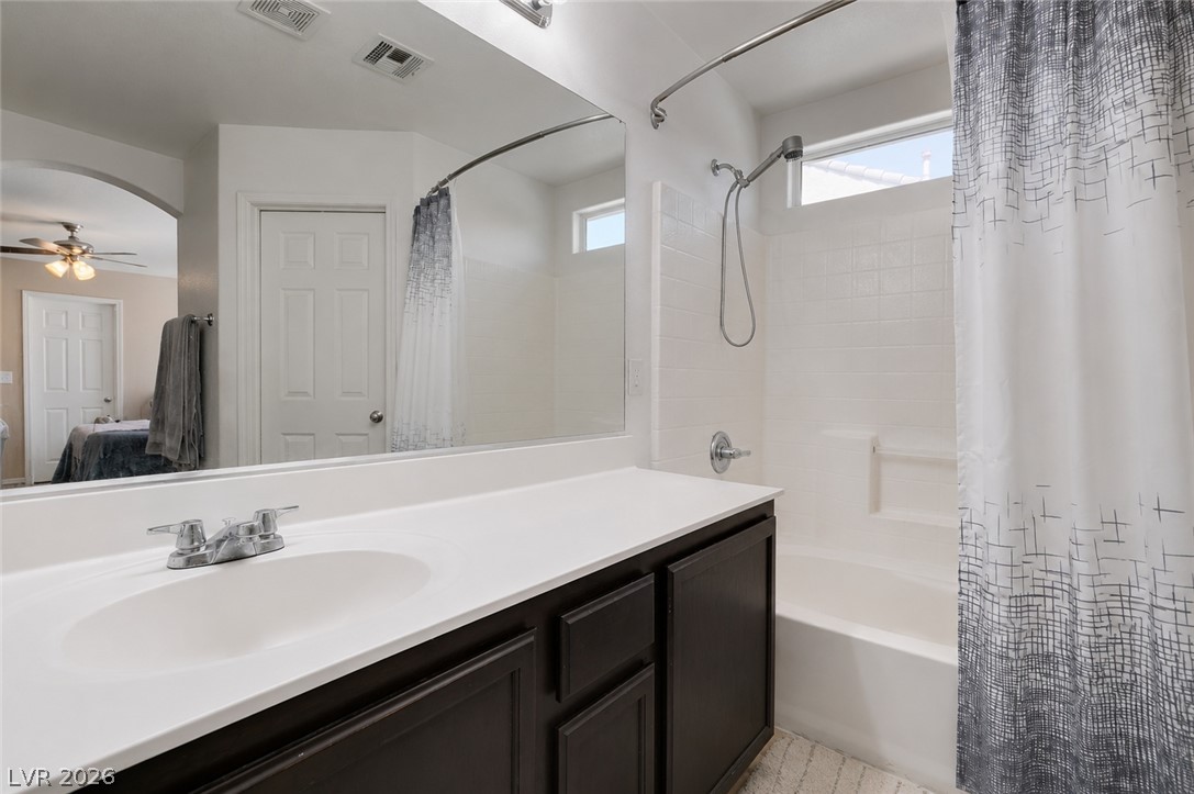 10926 Colour Magic Street Property Photo 12