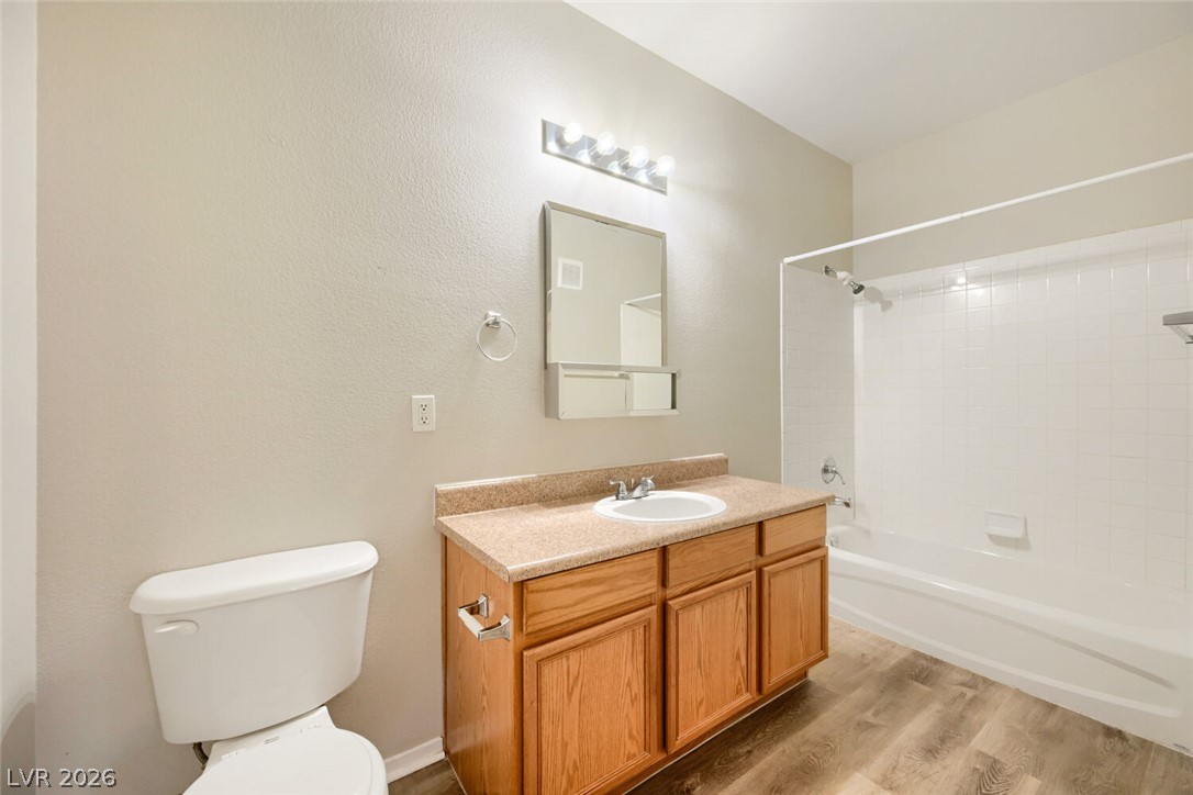 2161 Hussium Hills Street 202 Property Photo 23