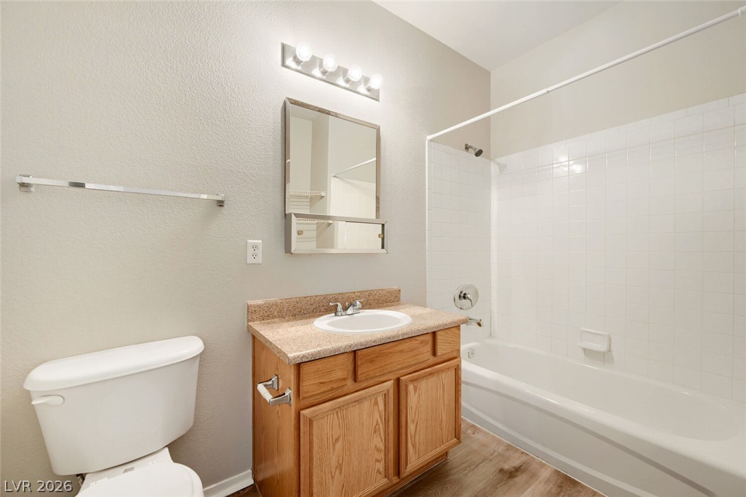 2161 Hussium Hills Street 202 Property Photo 24