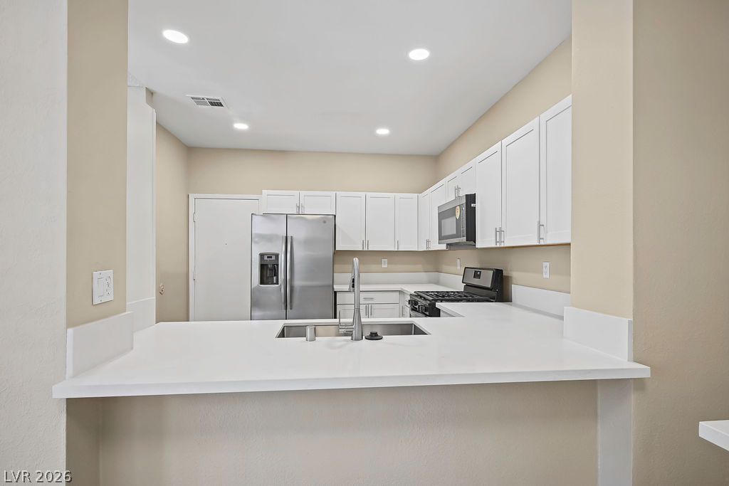 1716 Comstock Drive Property Photo 10