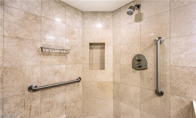 2777 Paradise 807 Property Photo 23