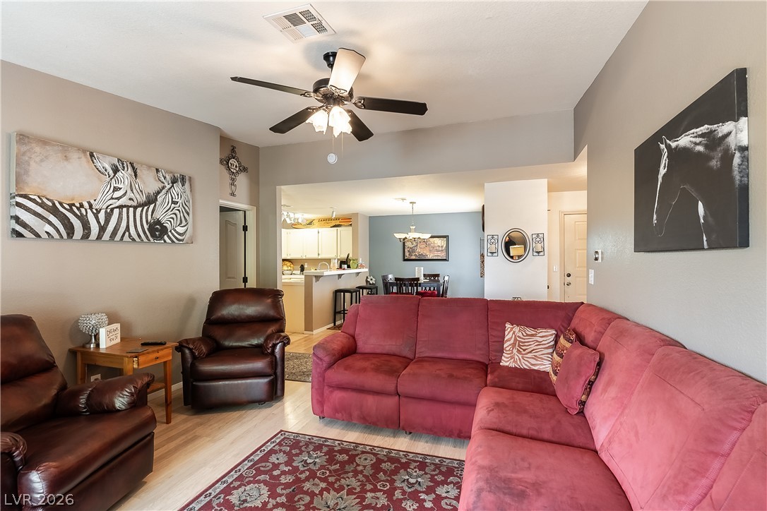 8452 Boseck Drive 287 Property Photo 4