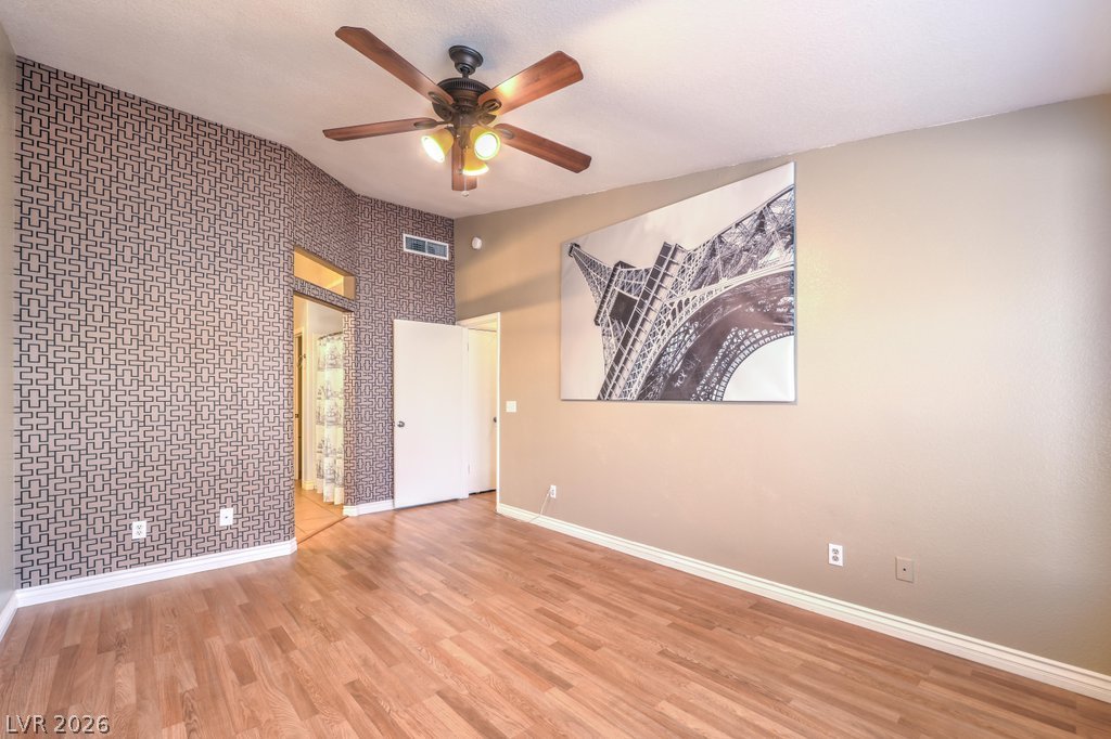 4029 Castle Cove Drive Property Photo 16