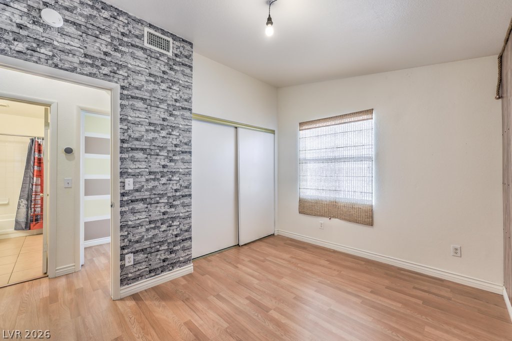 4029 Castle Cove Drive Property Photo 19