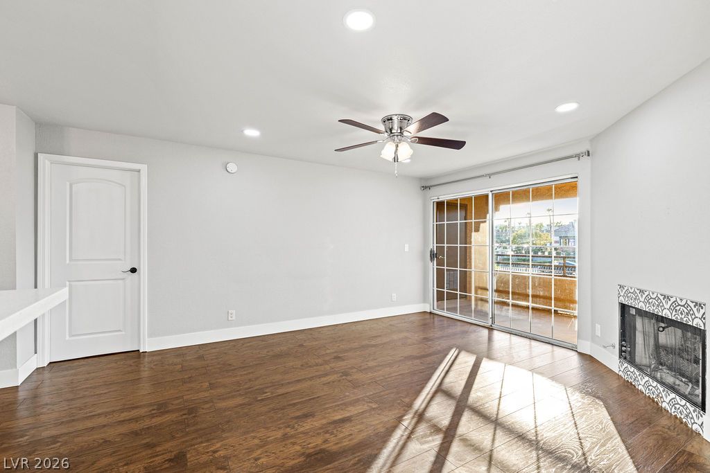 2798674 Property Photo 4