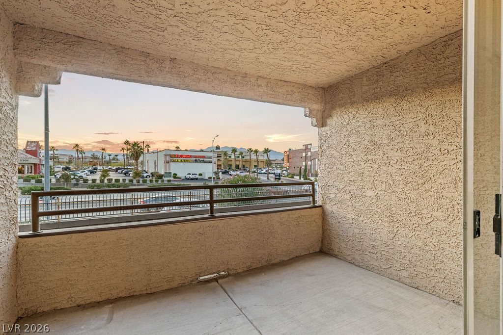 2798674 Property Photo 24