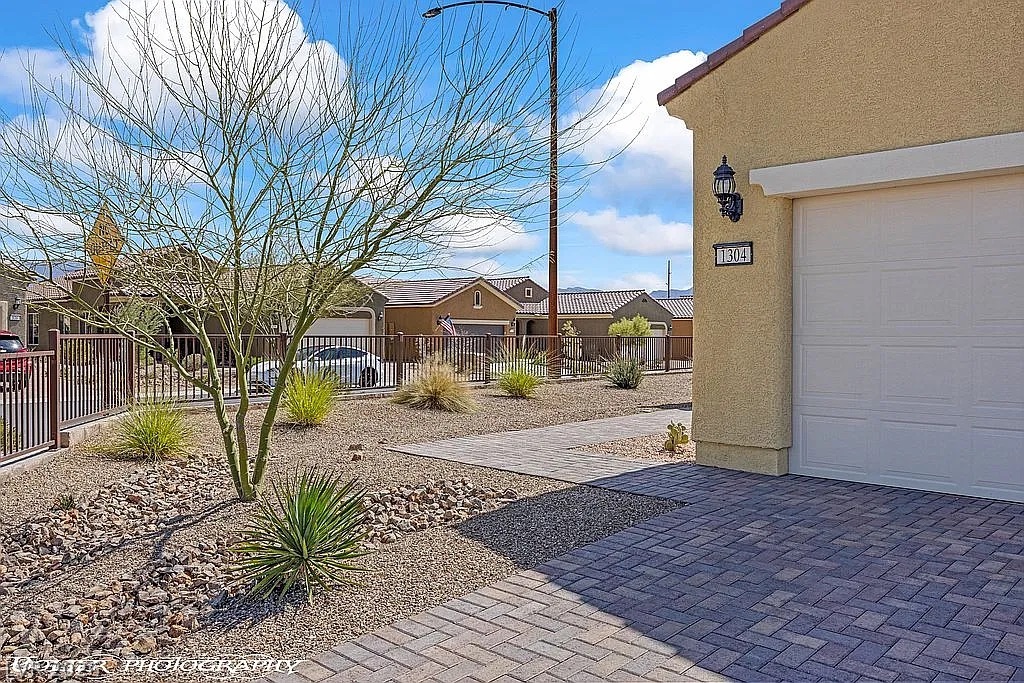 1304 Cottage Ridge Property Photo 40