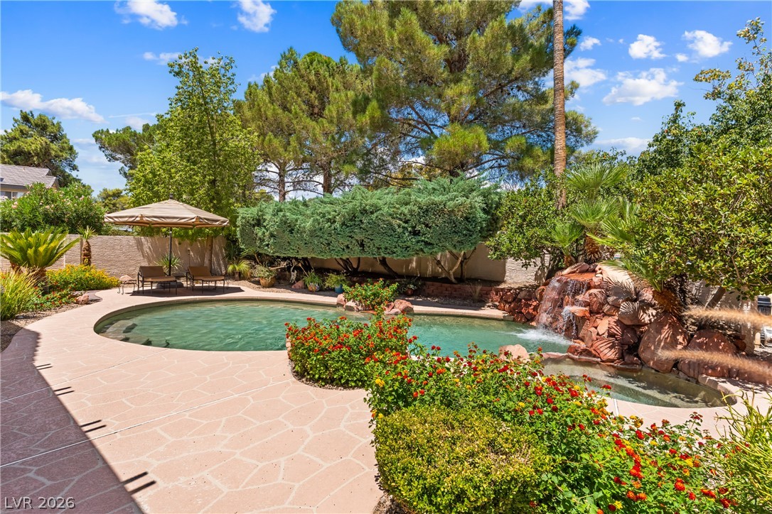 2825 Cotton Cloud Road Property Photo 1