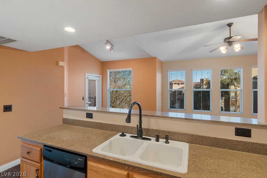 10001 Peace Way 2311 Property Photo 12