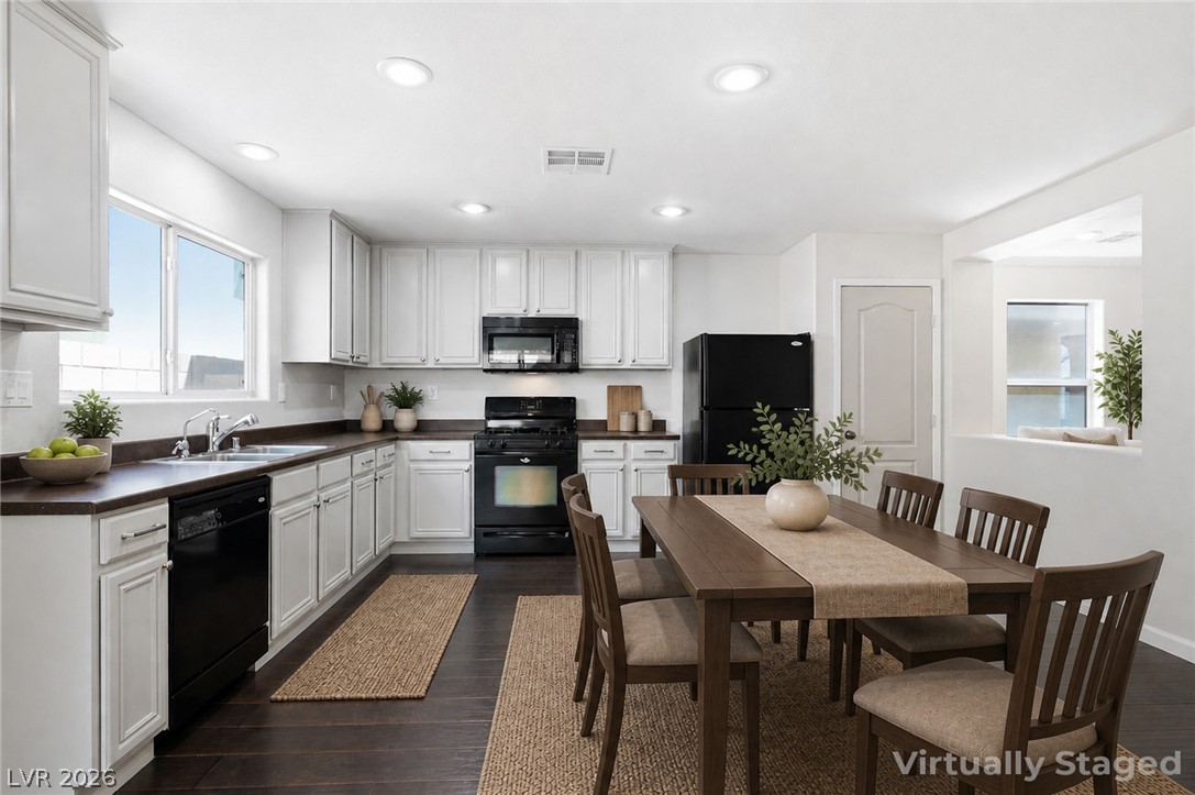 80 Lockheed Avenue Property Photo 3