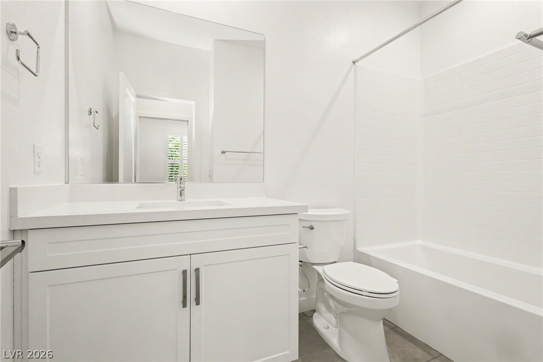 3209 Waterstone Avenue Property Photo 6