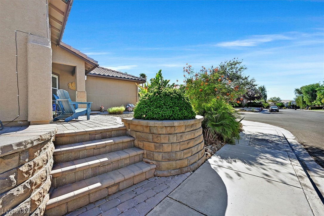 2549 Misty Olive Avenue Property Photo 2