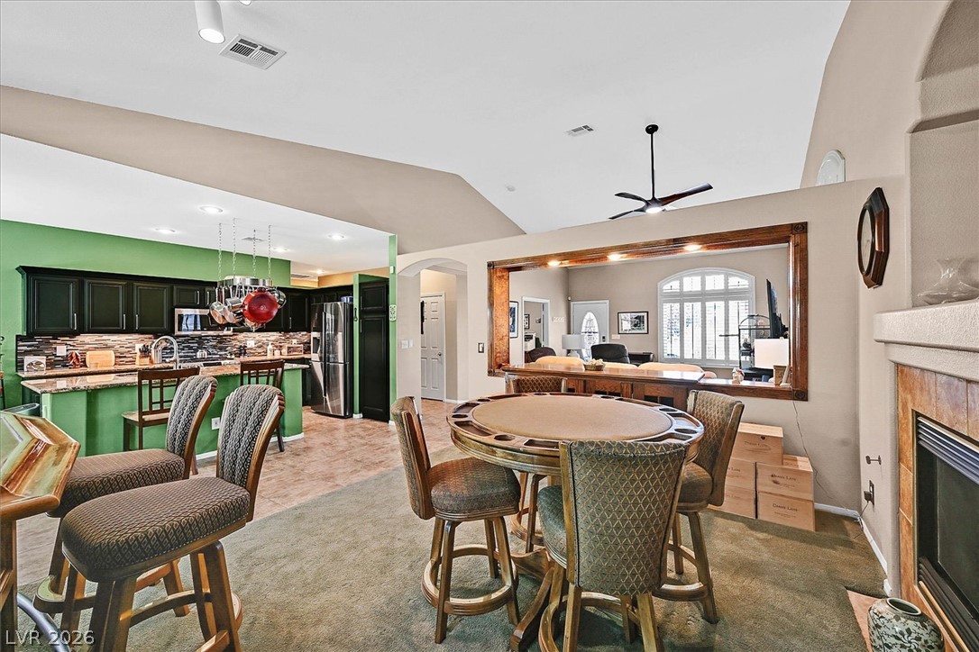 2549 Misty Olive Avenue Property Photo 8