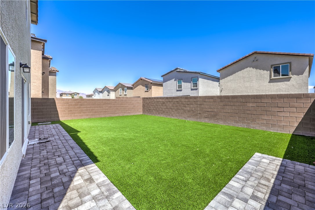 7742 Duran Harbor Lane Property Photo 30