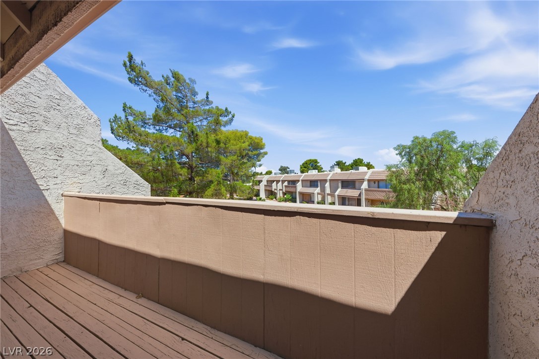 3320 Sagebrook Lane Property Photo 17