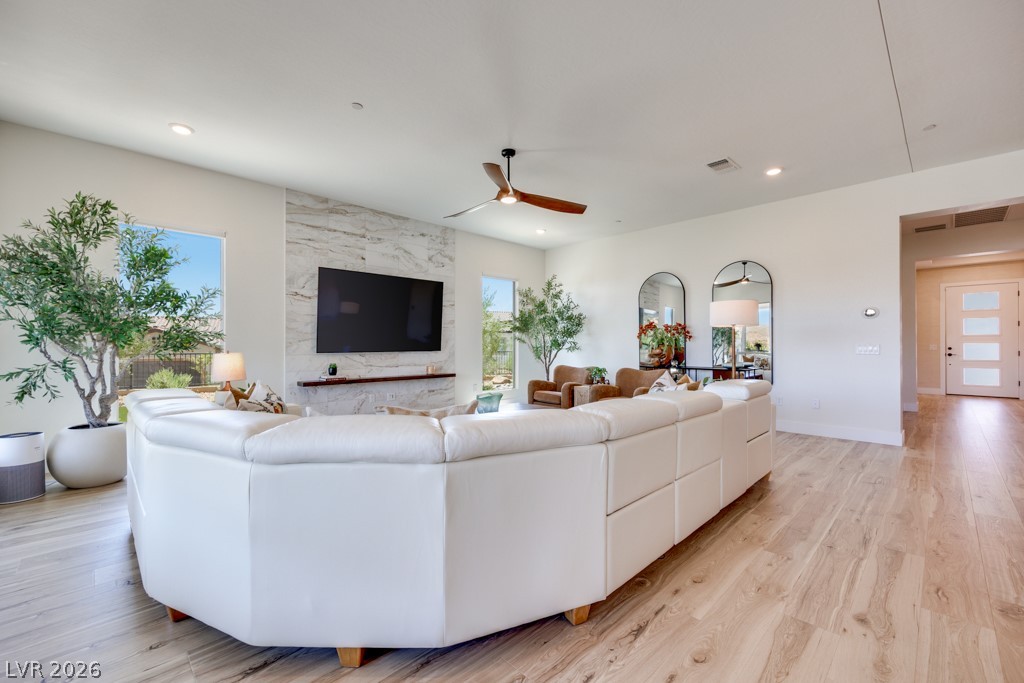 85 Crimson Stone Court Property Photo 35