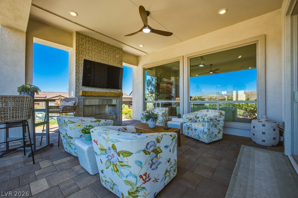 85 Crimson Stone Court Property Photo 47