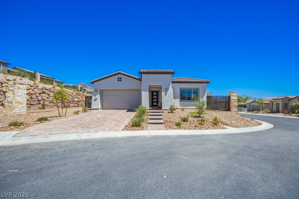 85 Crimson Stone Court Property Photo 74